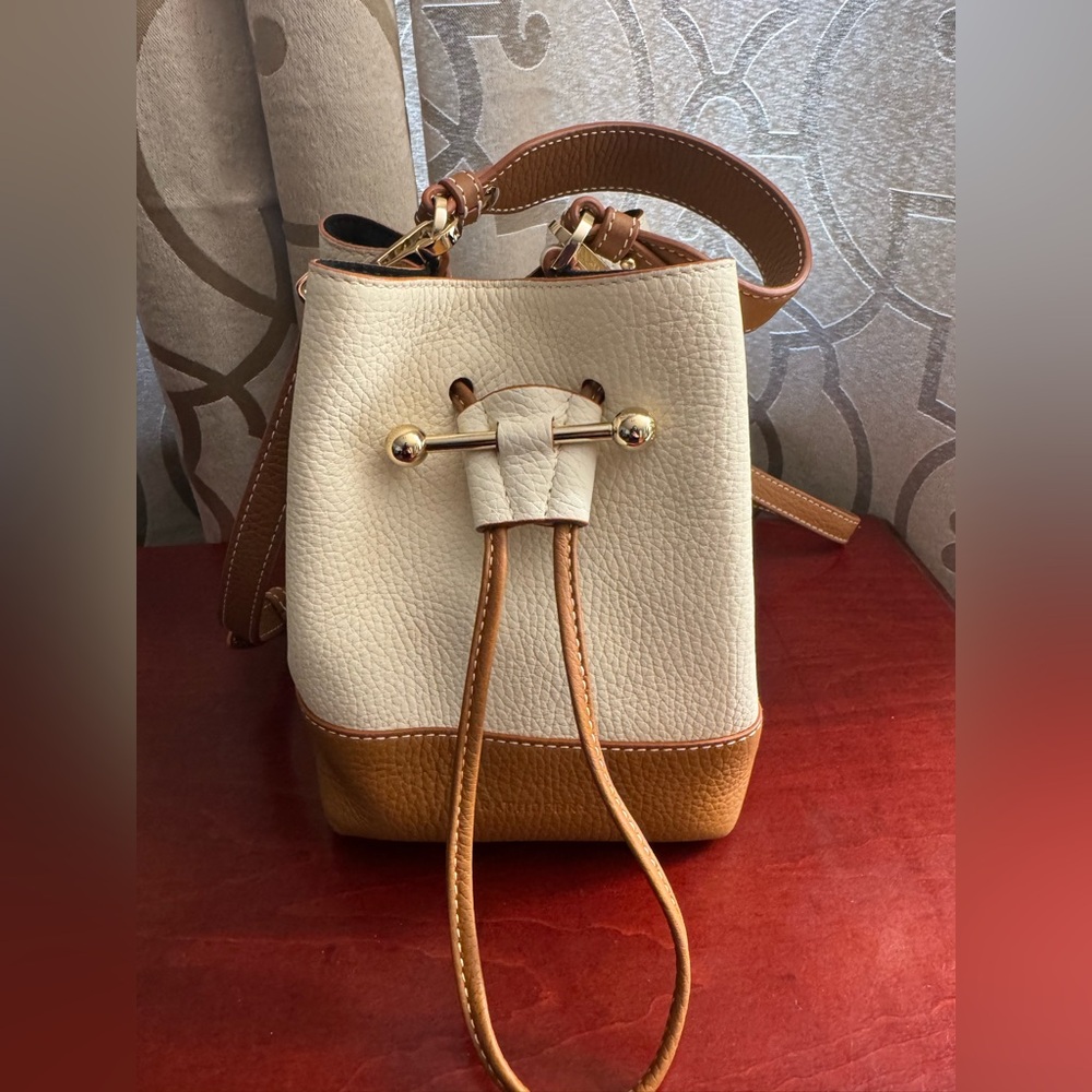 STRATHBERRY Osette Leather Bucket Hobo Bag